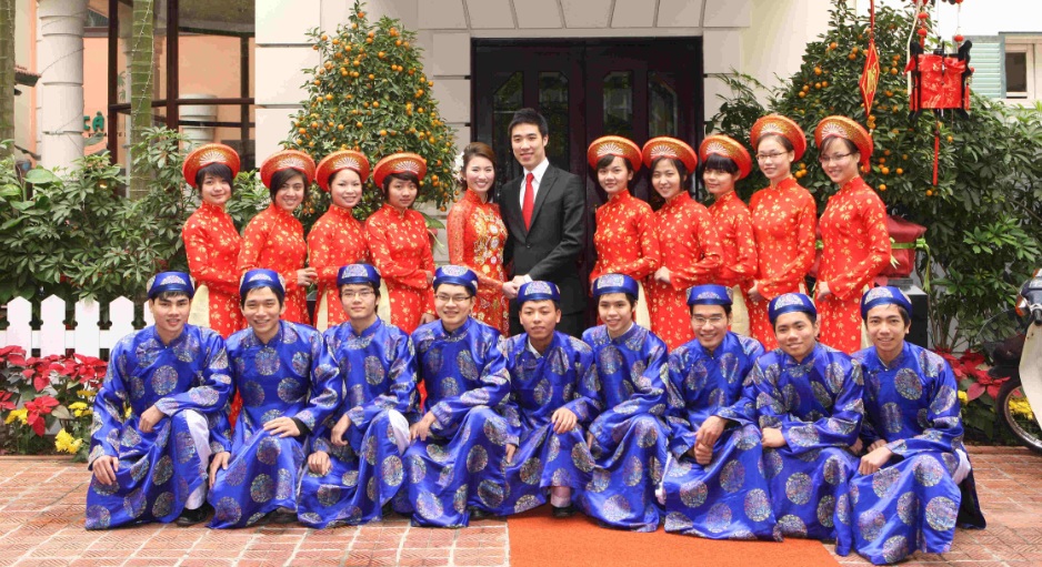 Hochzeits-Support-Team-in-Vietnam