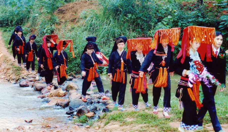 hochzeit-der-ethnischen-dao-gruppen-in-vietnam