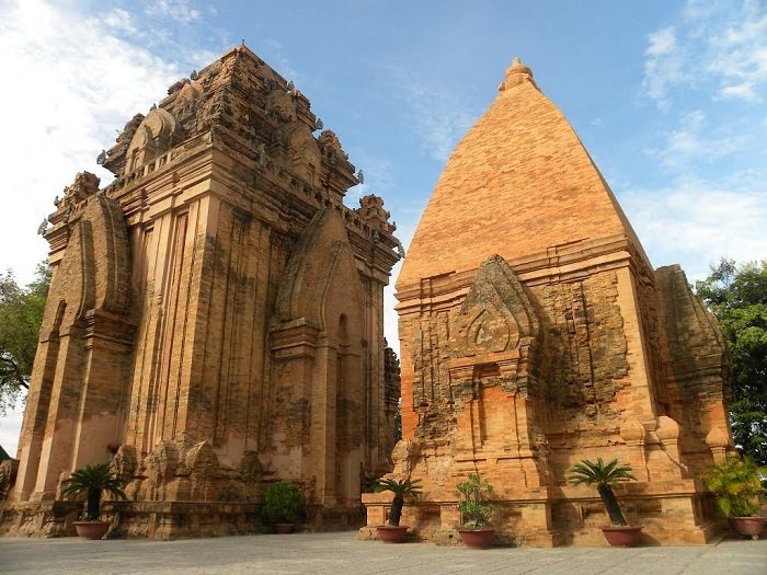 Po Nagar bereist den Hinduismus in Vietnam