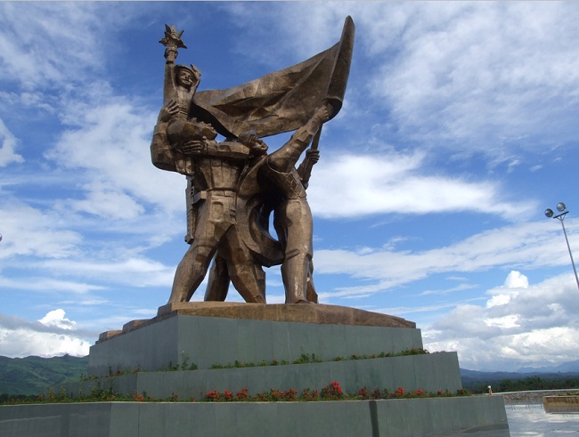 Statue des Ruhms Dienbienphu-Vietnam