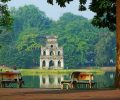 le-bord-du-lac-de-hoan-kiem-hanoi-vietnam-photos