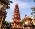 le-tour-de-la-pagode-tran-quoc-hanoi-vietnam