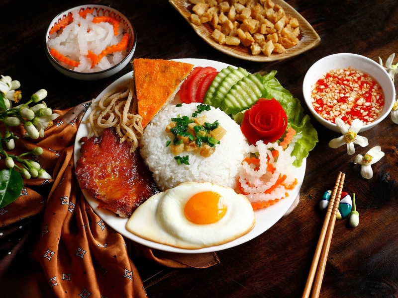 Com Tam à Saigon