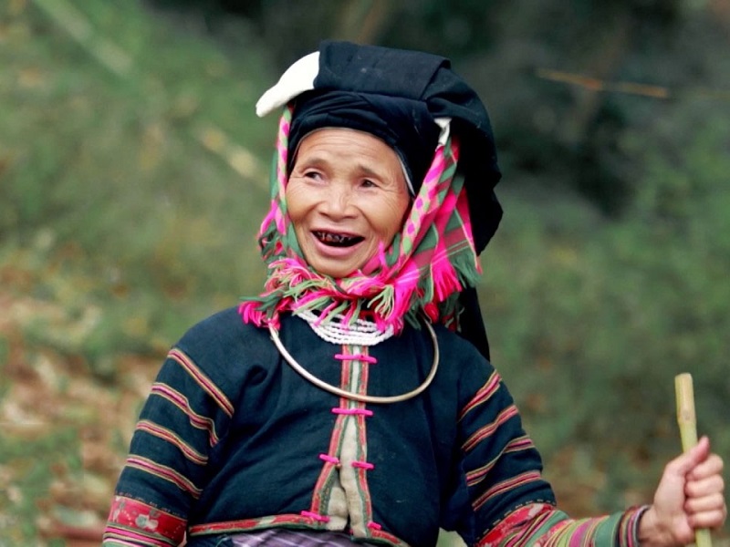 Lo Lo Ha Giang