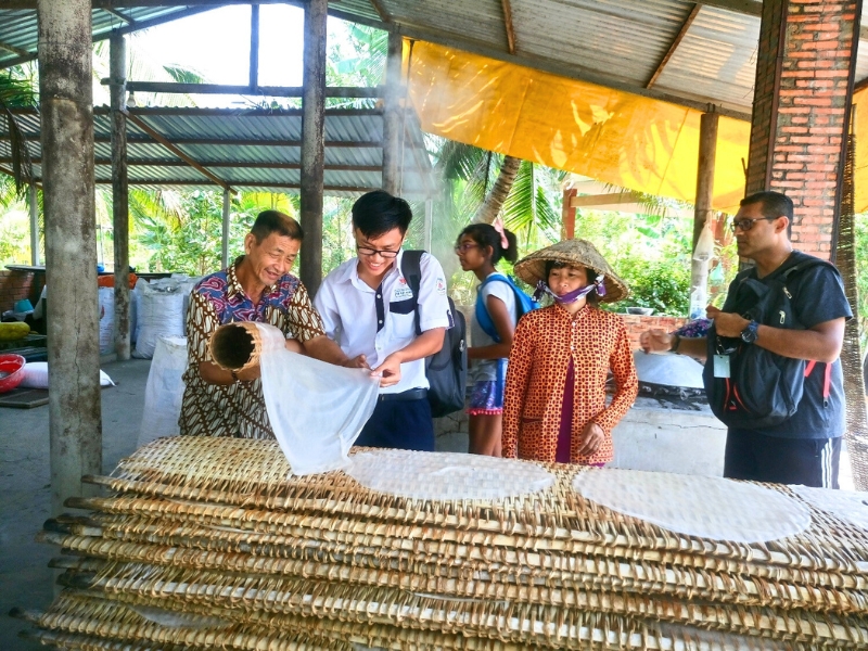 Atelier familial de nouilles de riz Chin Cua