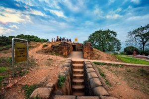 Dien Bien Phu: Kompletter Reiseführer für Geschichte, Natur und Kultur