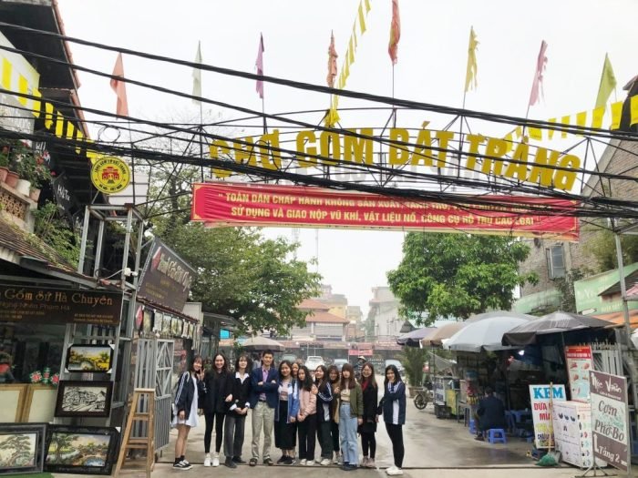 Ausflug nach Ecopark und ins Töpferdorf Bat Trang mit Ta Duy Bau und dem Club La Route des Découvertes