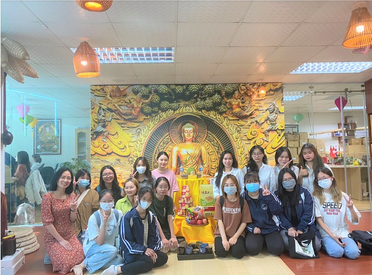 Erfahrungsbasiertes Lernen bei der Reiseagentur Horizon Vietnam für französischsprachige Studierende