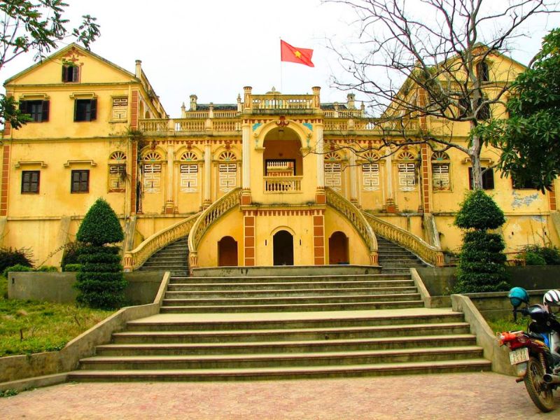 Der Palast Hoang A Tuong, majestätischer Zeuge einer Epoche, als Bac Ha ein Handelsknotenpunkt im Nordwesten Vietnams war
