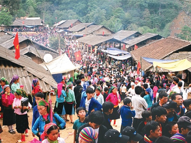 Markt von Khau Vai