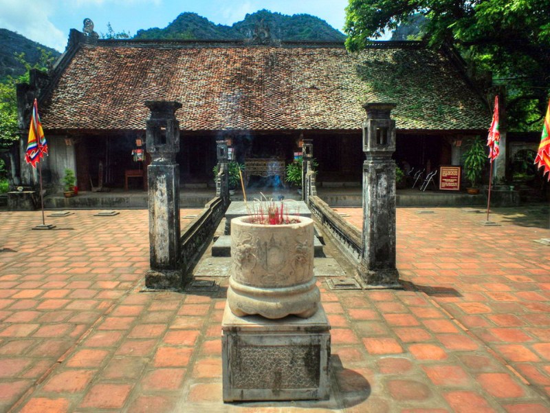 Tempel von König Le Dai Hanh